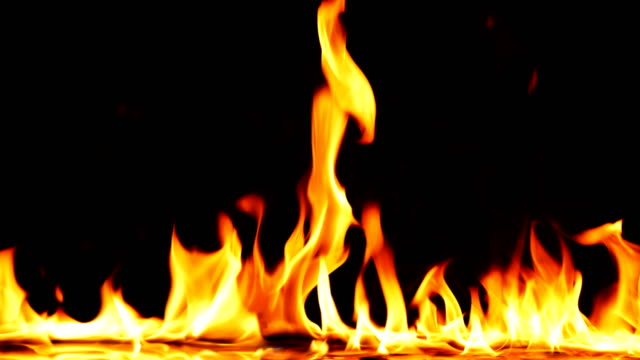Feuer-Flammen---Slow-Motion-4K-Footage