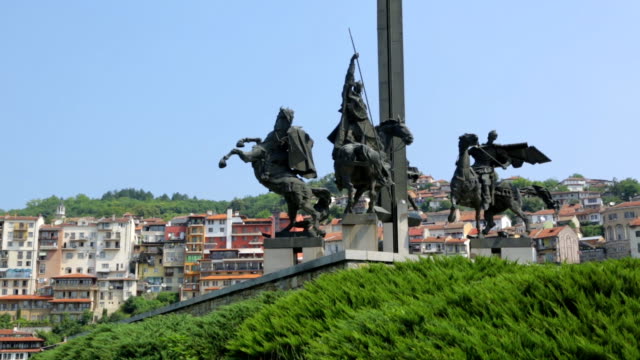 Monumento-en-la-ciudad-búlgara
