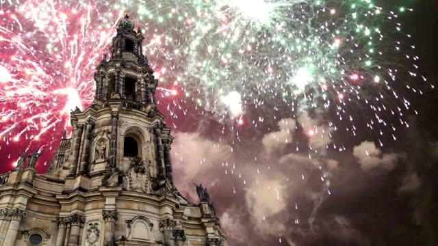 Hofkirche-or-Cathedral-of-Holy-Trinity-and-holiday-fireworks---baroque-church-in-Dresden,-Sachsen,-Germany
