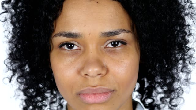 Traurig-schwarze-Frau-Gesicht