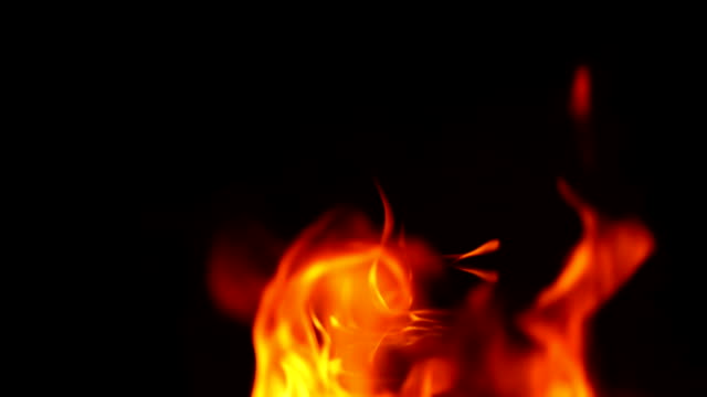 Feuer-Flammen---Super-Slow-Motion-Aufnahmen