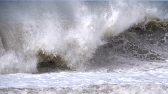 Storm-on-the-Sea.-Huge-Waves-are-Crashing-and-Spraying-on-the-Shore.-Slow-Motion