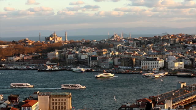 Breiter-Rahmen-auf-Istanbul-vom-Galatian-Turm.-Generalplan-über-das-historische-Viertel-der-Blauen-Moschee-von-Istanbul,-Hagia-Sophia