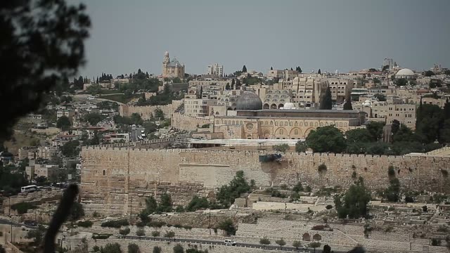 Video-Blick-auf-die-Altstadt-von-Jerusalem-und-die-Kuppel-der-El-Aqsa-Moschee-auf-den-Tempel-Mount.Israel,Jerusalem,May-2018