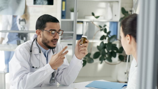 Doctor-Explaining-Prescription-to-Patient