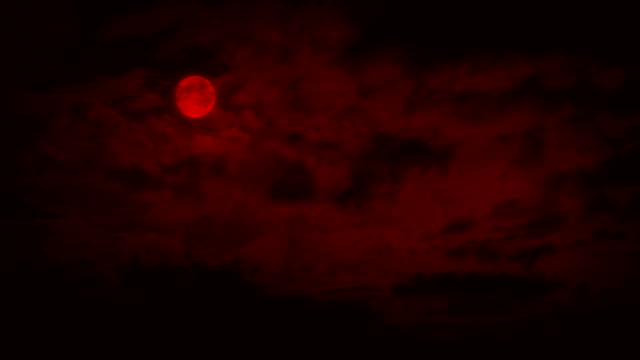 Red-Moon-With-Clouds-Passing