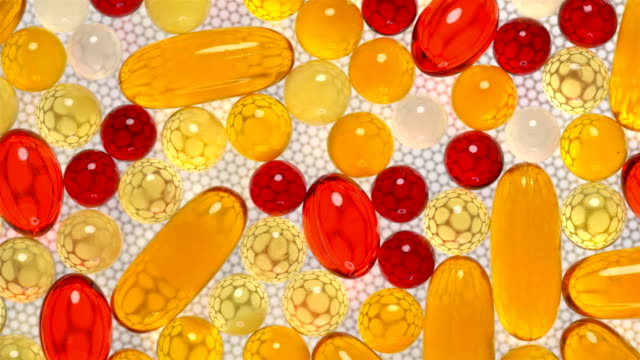 viele-Pillen-und-Vitamine-in-verschiedenen-Farben