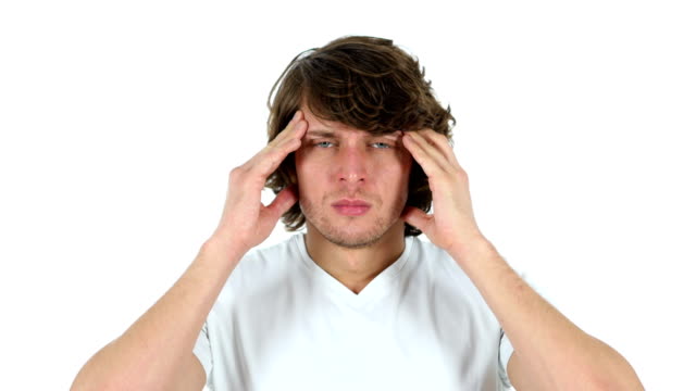 Kopfschmerzen,-frustriert-Mann,-weißer-Hintergrund