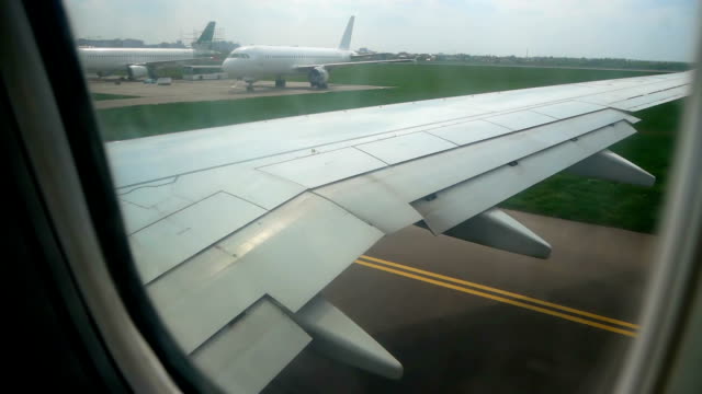 Airplane-window-city