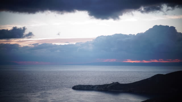 Griechische-Küste-nach-Sonnenaufgang-Peloponnes-Mani,-Zeitraffer