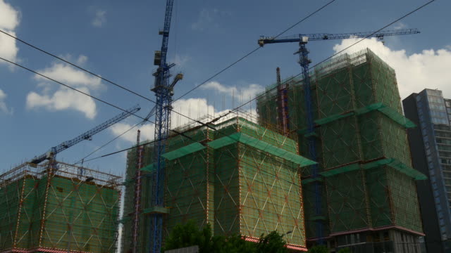 sonniger-Tag-shanghai-Stadt-Wohnung-komplexe-Konstruktion-Straße-Panorama-4k-China