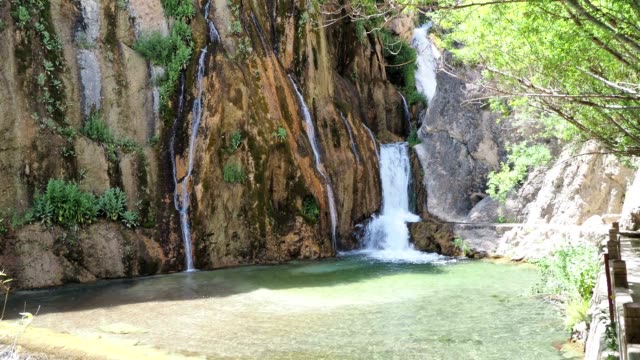 Gunpinar-Wasserfall-in-der-Türkei,-Malatya-Darende