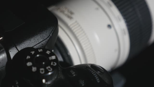 Drehen-des-Rades-Einstellungen-auf-Foto-Kamera