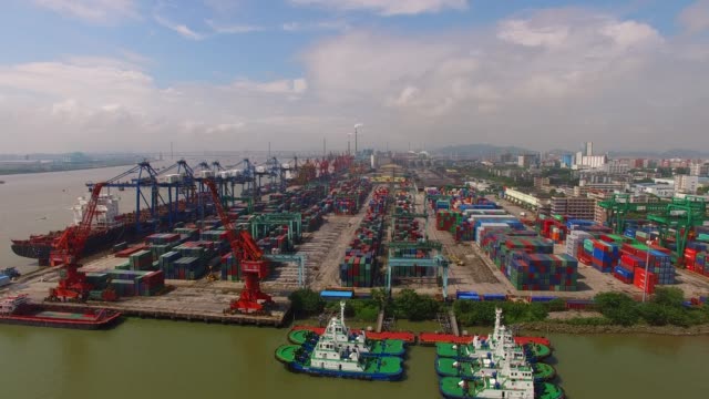 Shanghai-Container-Hafen