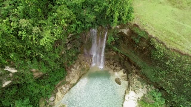 Aerial-view-of-Camugao-Waterfall-in-Balilihan,-Philippines.