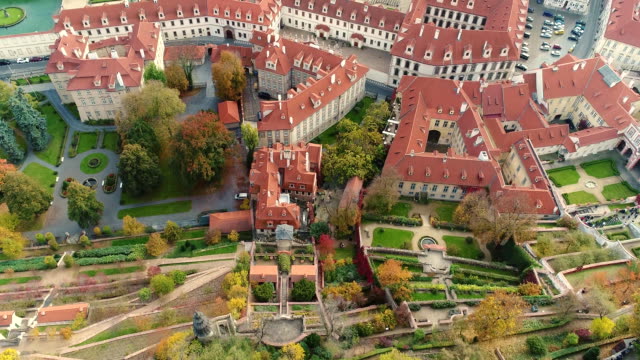 Panorama-von-Prag,-Blick-von-oben-auf-das-Stadtbild-von-Prag,-Bereich-Altstadt,-Prager-Burg-und-Vltava-(Moldau),-Tschechische-Republik,-Prag