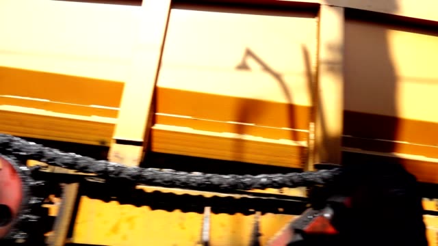 Rail-laying-machine.