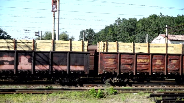 Fracht-Beförderung-von-der-Eisenbahn-Zug.