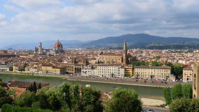 overlooking-the-River-Arno-and-Florence
