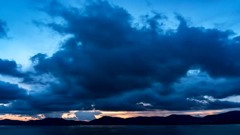 The-clouds-moving-fast-in-the-sky-evening-time-over-sea,Time-lapse-shot-4-K