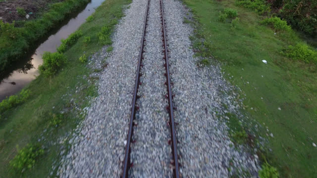 4K-footage-of-railway