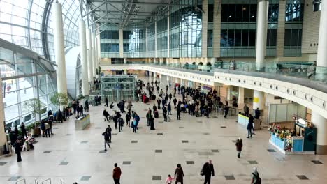 Passengers-in-the-airport-at-day-time