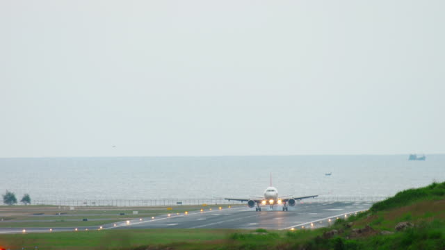 Airplane-approaching-and-landing