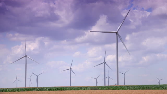 Grupo-de-creación-de-energía-limpia-y-renovables,-aerogeneradores