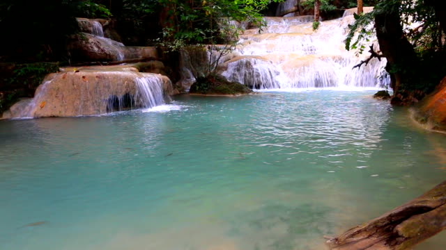 Beautiful-waterfall---Erawan-waterfall-at-Erawan-National-Park-in-Kanchanaburi,-Thailand.