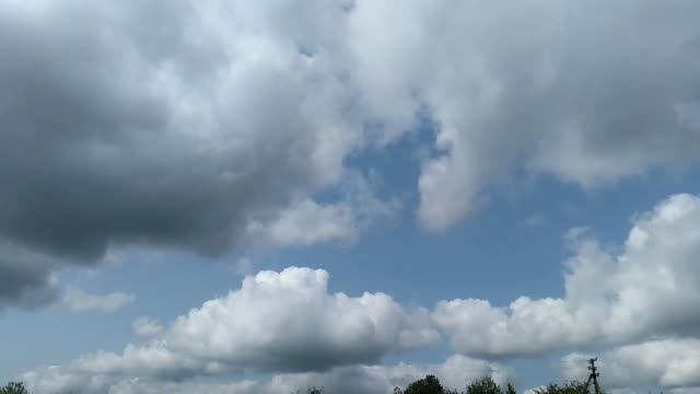 Timelapse.-The-clouds-are-moving-fast-over-the-sky.