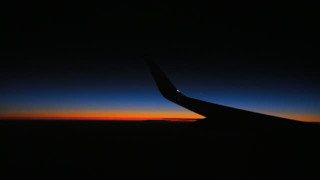 Vista-de-noche-desde-el-avión