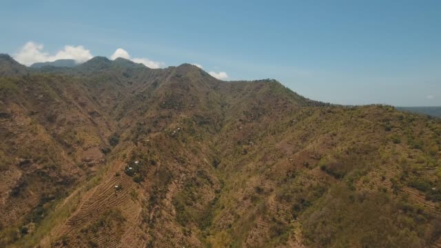 Blick-auf-Berg-Waldlandschaft.-Bali
