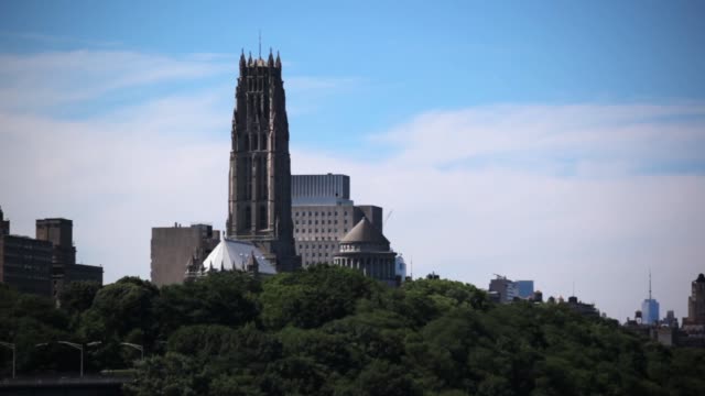 Turm-in-der-Riverside-Church-In-New-York-City