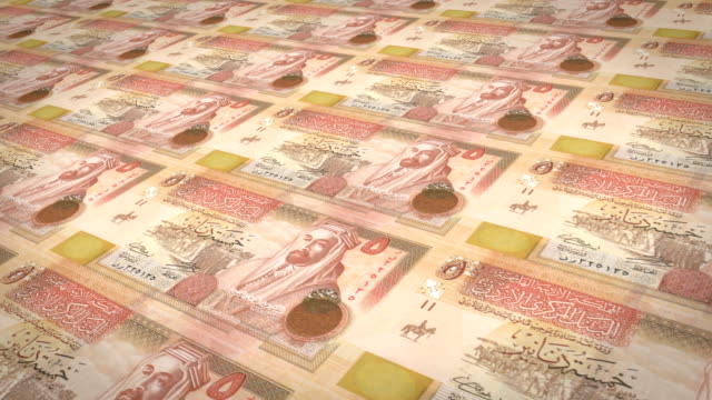 Banknoten-von-fünf-Jordanische-Dinar-von-Jordanien-Rollen,-Bargeld,-Schleife