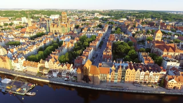 Aerial-Gdansk-Old-Town-Skyline-With-Basilica-City-Hall-And-Town-Houses