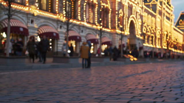 People-Walking-on-Square-on-NY-Eve