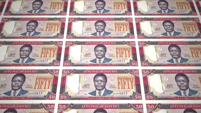 Banknoten-von-fünfzig-Dollar-der-Bank-of-Liberia-Rollen-auf-dem-Bildschirm,-Münzen-der-Welt,-Bargeld,-Schleife