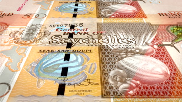 Billetes-de-quinientas-rupias-de-la-isla-de-Seychelles,-dinero-en-efectivo,-lazo