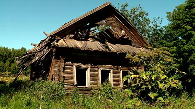 abandoned-Russian-village