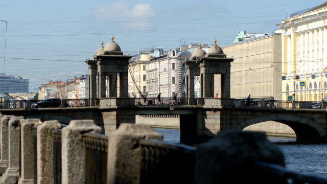 View-on-The-Lomonosov-Bridge-on-The-Fontanka-River-in-the-summer---St.-Petersburg,-Russia