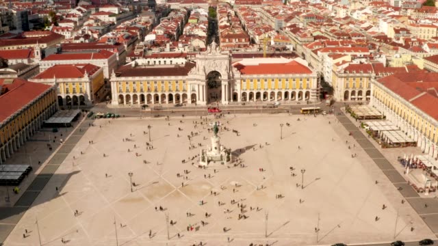Aerial-view-of-the-famous-Praca-do-Comercio