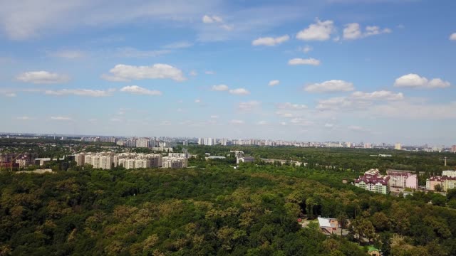 vista-aérea-del-paisaje-de-la-ciudad