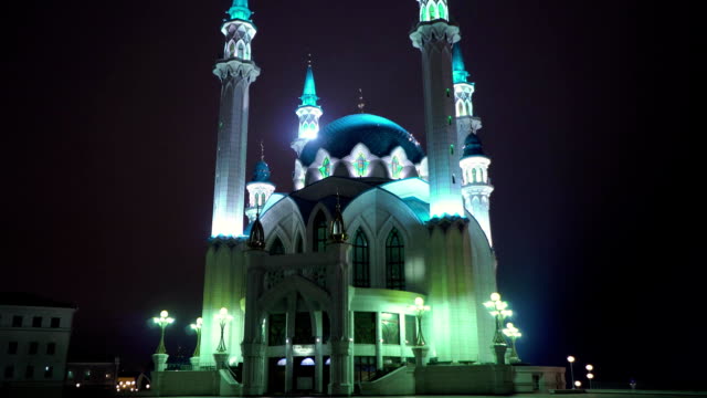 Kul-Sharif-Moschee-in-Kazan-Kremlin-in-der-Nacht.-Russland