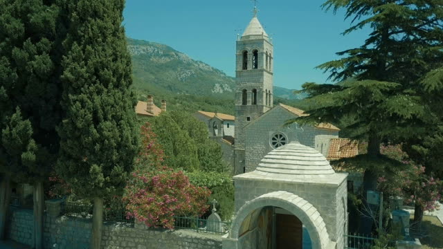 Among-trees-of-mountains-is-a-church-of-white-stone