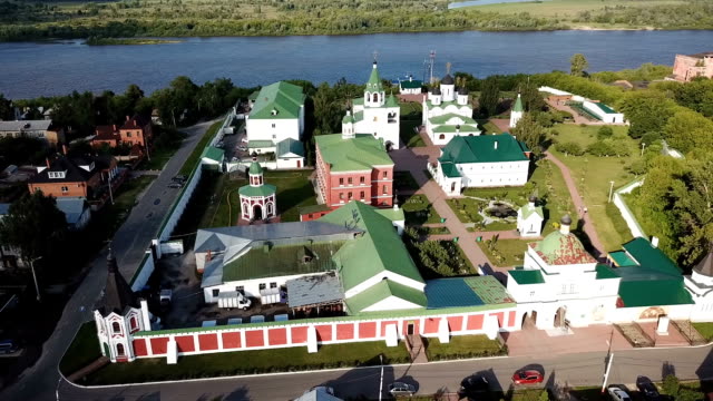 view-of-Spaso-Preobrazhensky-monastery