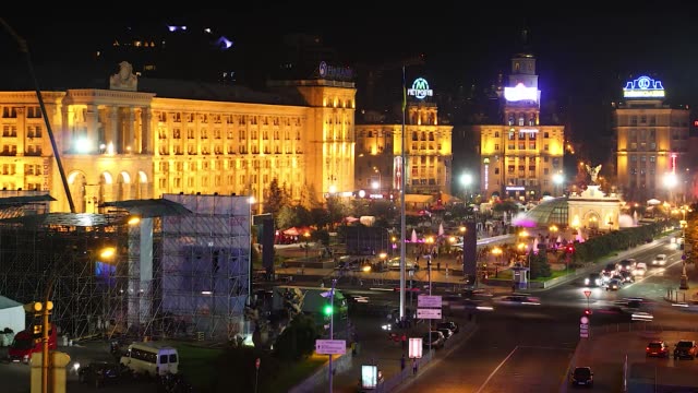 Time-Lapse-Nacht-Unabhängigkeitsplatz-Kiew-Ukraine