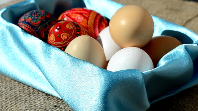 Huevos-en-un-cesto-contra-un-despido.