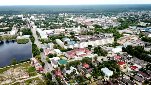 Panorámica-vista-aérea-de-la-ciudad-de-Gus-Khrustalny