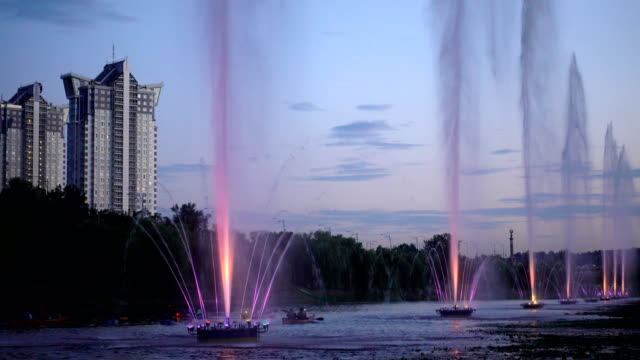 4K-view-of-Rusan's-fountains-in-the-evening.