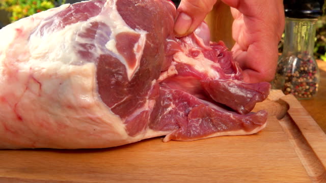 cooking-leg-of-lamb